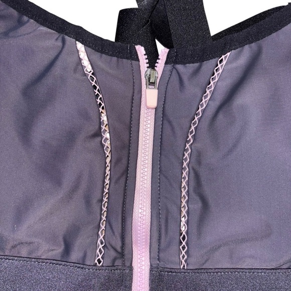 Fabletics Zoe High Support Sports Bra Gray Pink Women’s M Workout CrossFit Run - Picture 5 of 12